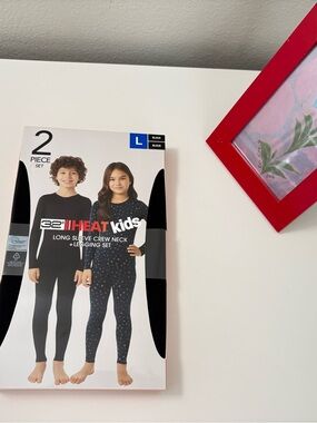 32° Degrees HEAT, Kids Thermal Set Long Sleeve & Leggings,NWT